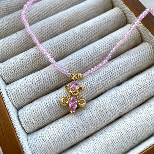 Fi Season - Pembe Boncuklu Pembe Taşlı Fransız Zambağı Choker